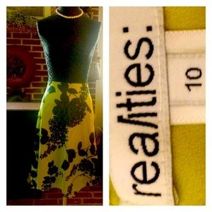 Realities SILK skirt NWT size 10 Green and Blue